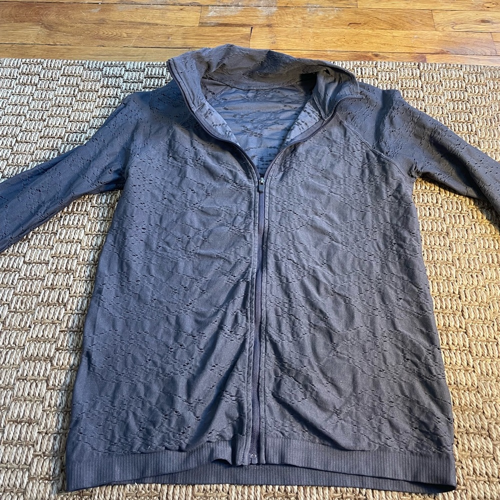 Gray Athleisure Zip-up